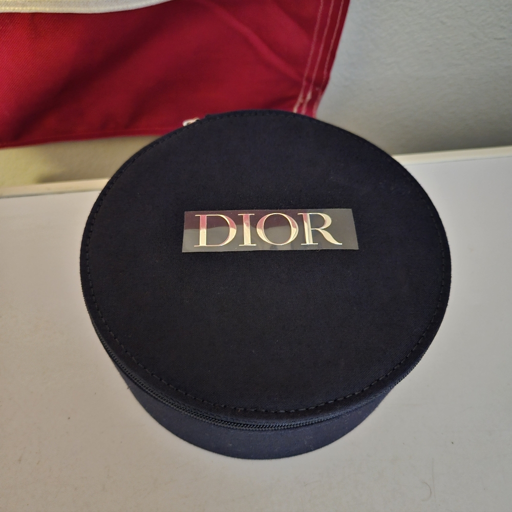 NEW DIOR BEAUTY ROUND VANITY WITH MIRROR
